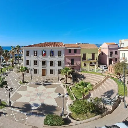 Homestay Follow The Sun-camera Con Terrazza Fronte Mare Portoscuso
